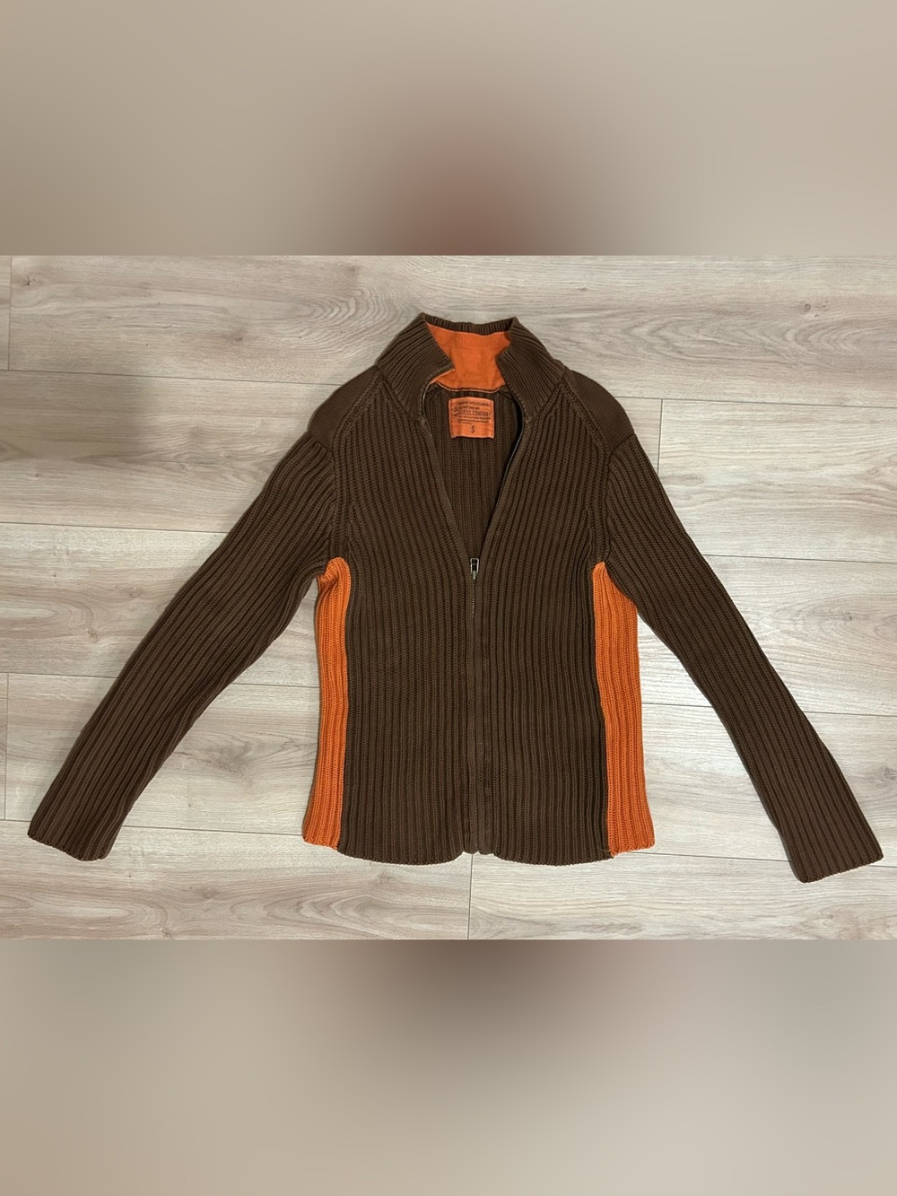 Vintage Y2K GUESS Full-Zip Heavy Ribbed Knit Sweater